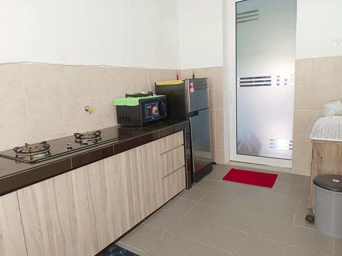 Dg Homestaymuslim Putrajaya - Near Alamanda Exteriör bild